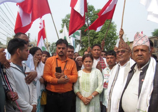 कोहलपुरका जनतालाई विवेक प्रयोग गर्न नगर प्रमुख पदका उम्मेदवार आचार्यको आग्रह